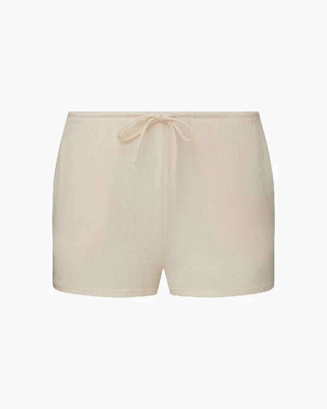 IVL Collective | Low-rise Short | Off White