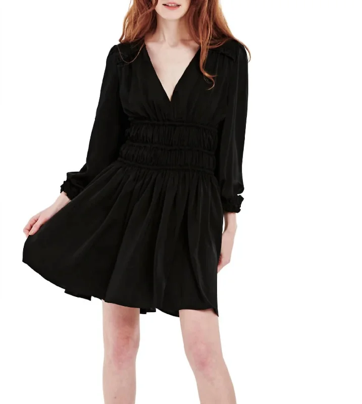 Lauren Ruched Dress In Black