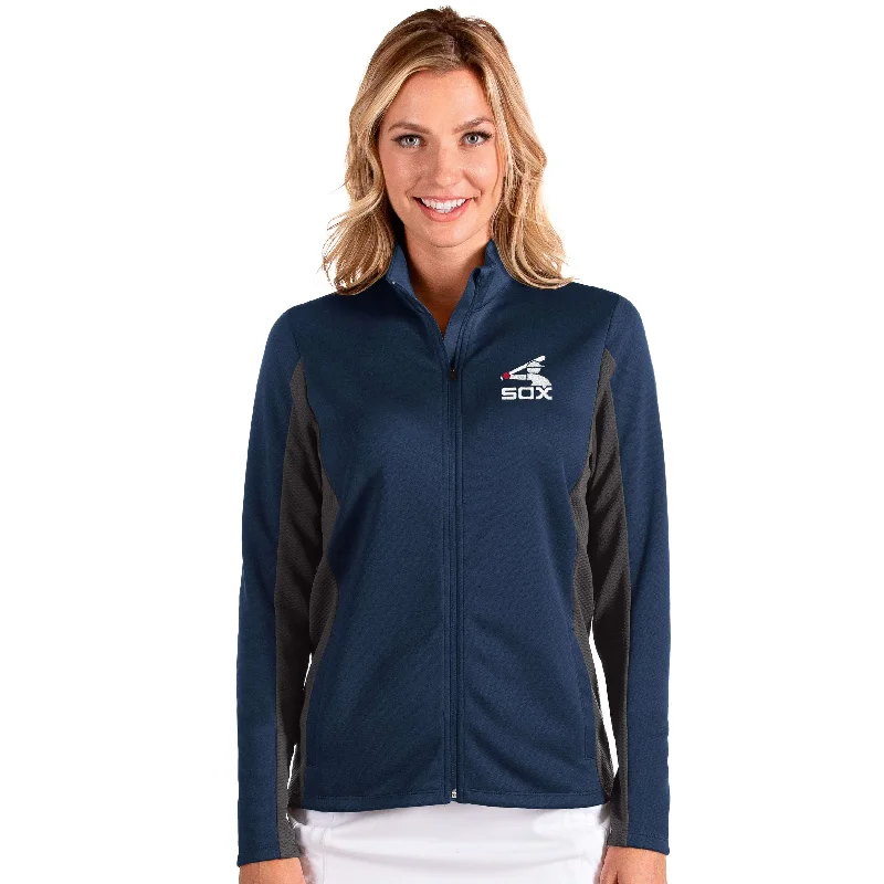 Chicago White Sox Women's Antigua Passage Zip-up Jacket