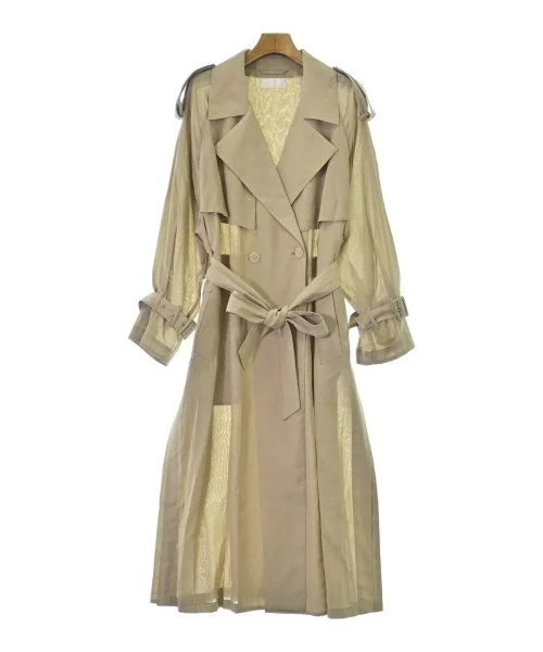 GALLARDA GALANTE Trench coats