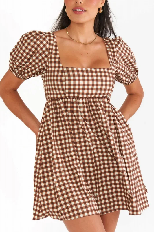 Smitten Babydoll Dress In Brown Gingham