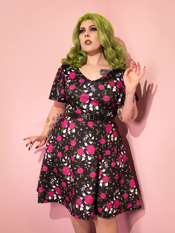 BEETLEJUICE™ Sandworm & Roses Swing Dress