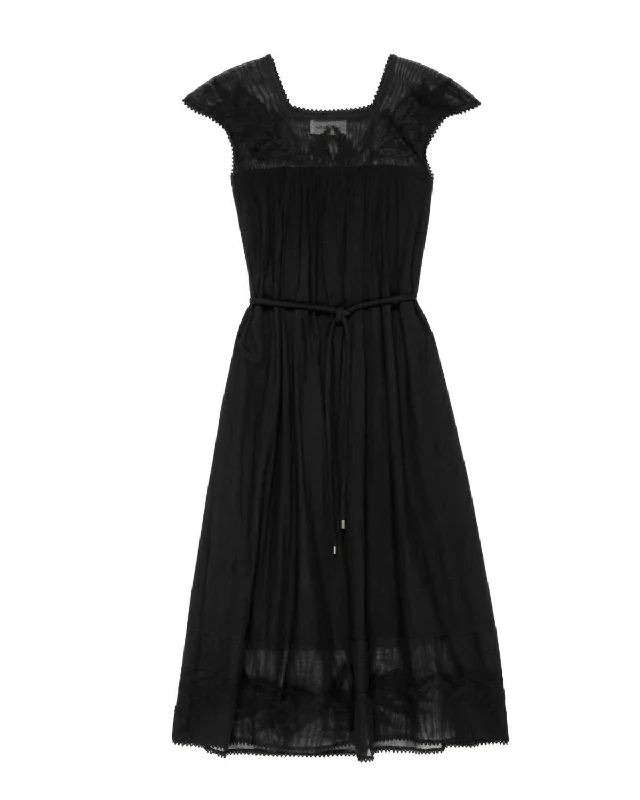 Women's Dawn Dress In Black