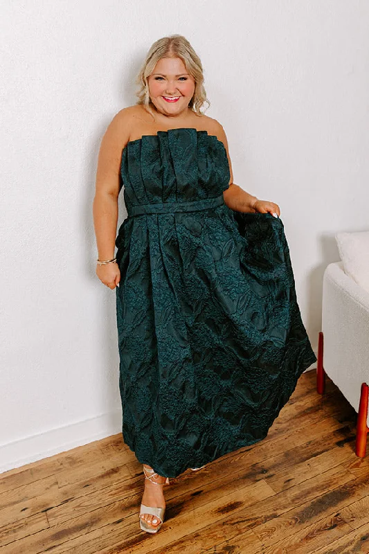 Night At The Gala Jacquard Midi in Dark Hunter Green Curves