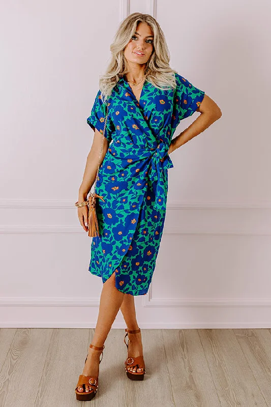 Botanical Garden Wrap Midi in Green